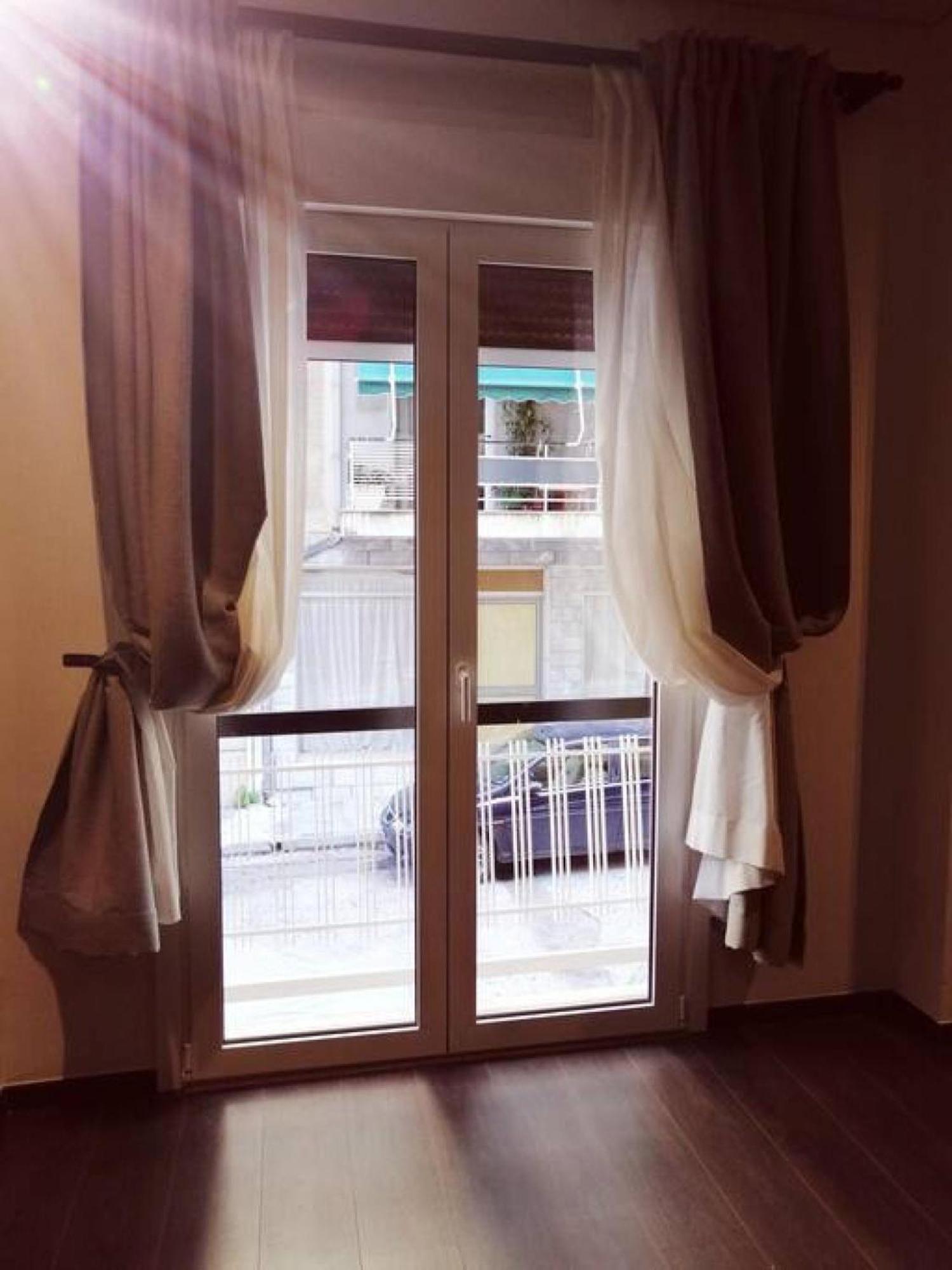 Classy And Stylish Apartment Next To Hilton Атина Екстериор снимка